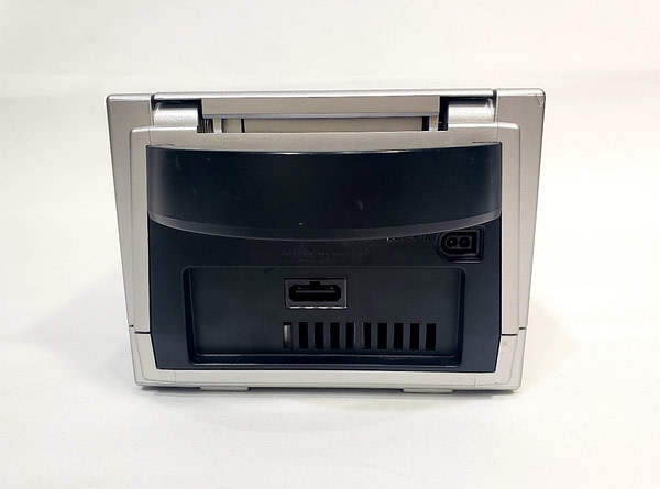 Nintendo GameCube DOL-101 Platinum Console Bundle Video Game Consoles