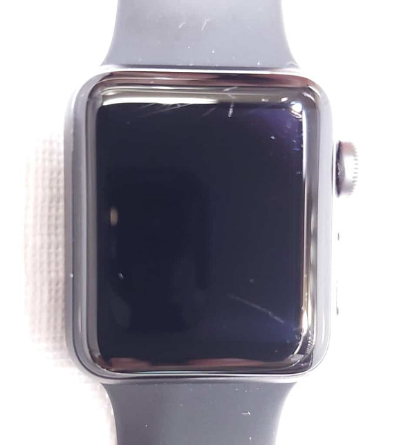 Apple Watch Series 3 (A1858) Aluminum, Sport Band, 38mm, GPS Jewelry