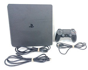 Sony Playstation PS4 Black Slim Console Bundle CUH-2215B 1TB Video Game Consoles
