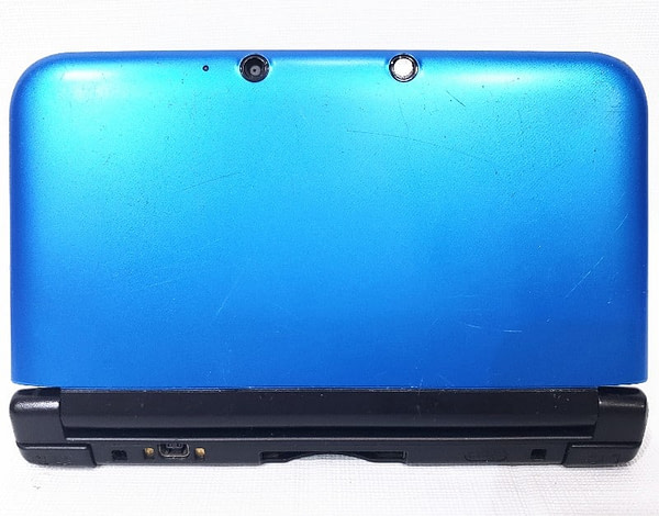 Nintendo 3DS XL Blue SPR-001 Bundle Video Game Consoles