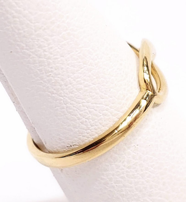 Tiffany & Co. Yellow Gold 18K Infinity Ring (Retired, AU750) Rings