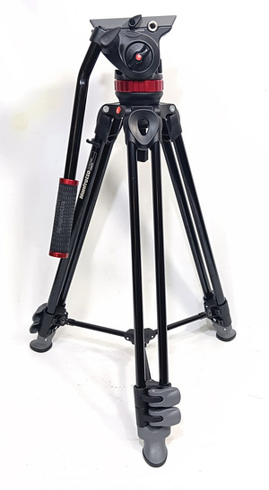 Manfrotto MVT502AM Aluminum Telescopic Twin Leg Video Tripod Bundle Tripods