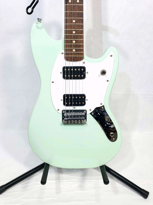 Fender Squier Bullet Mustang HH Surf Green Limited-Edition Electric Guitar Guitars